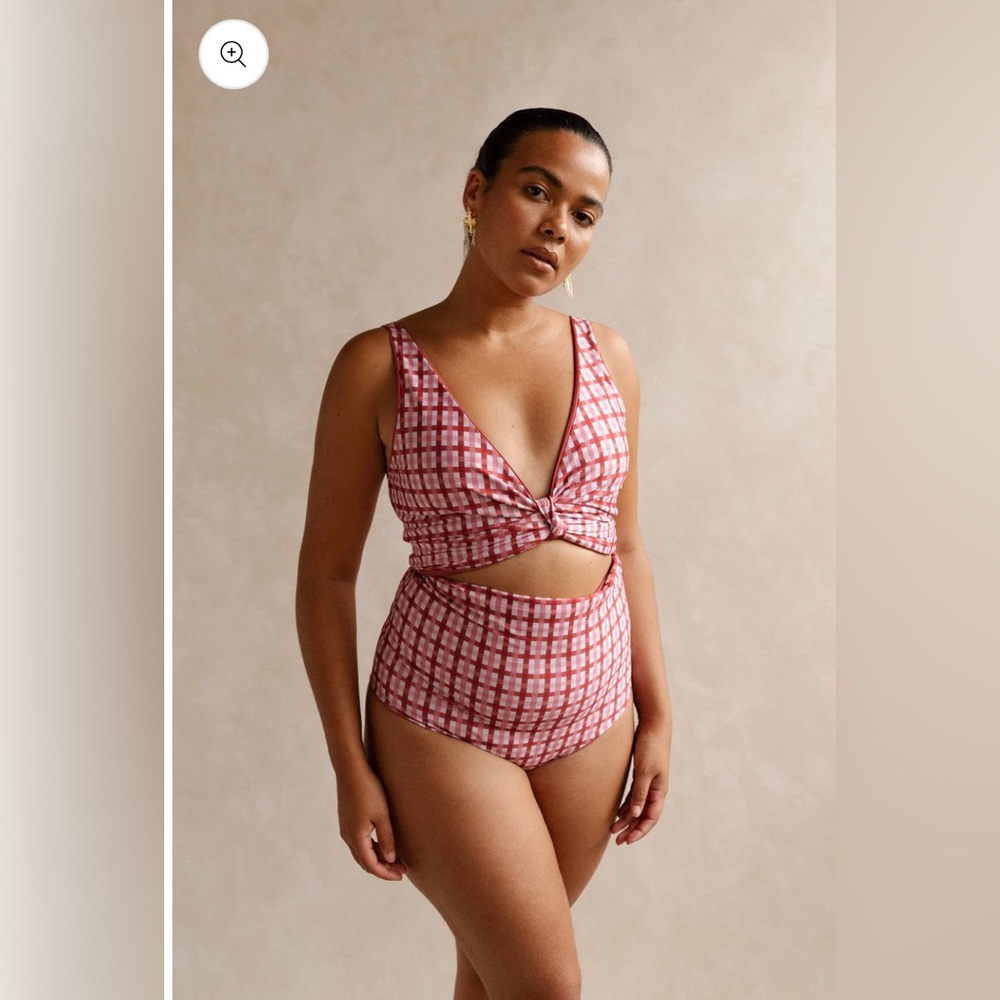 NWT Reversible bikini top- Baiia gingham burnt coral top
